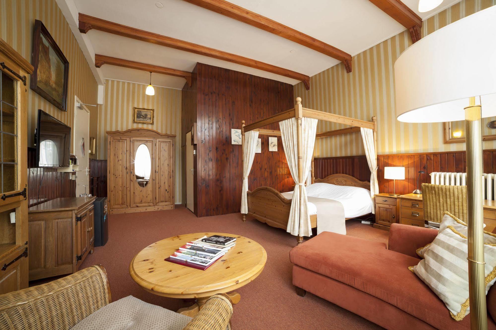 Hotel Dordrecht Zewnętrze zdjęcie