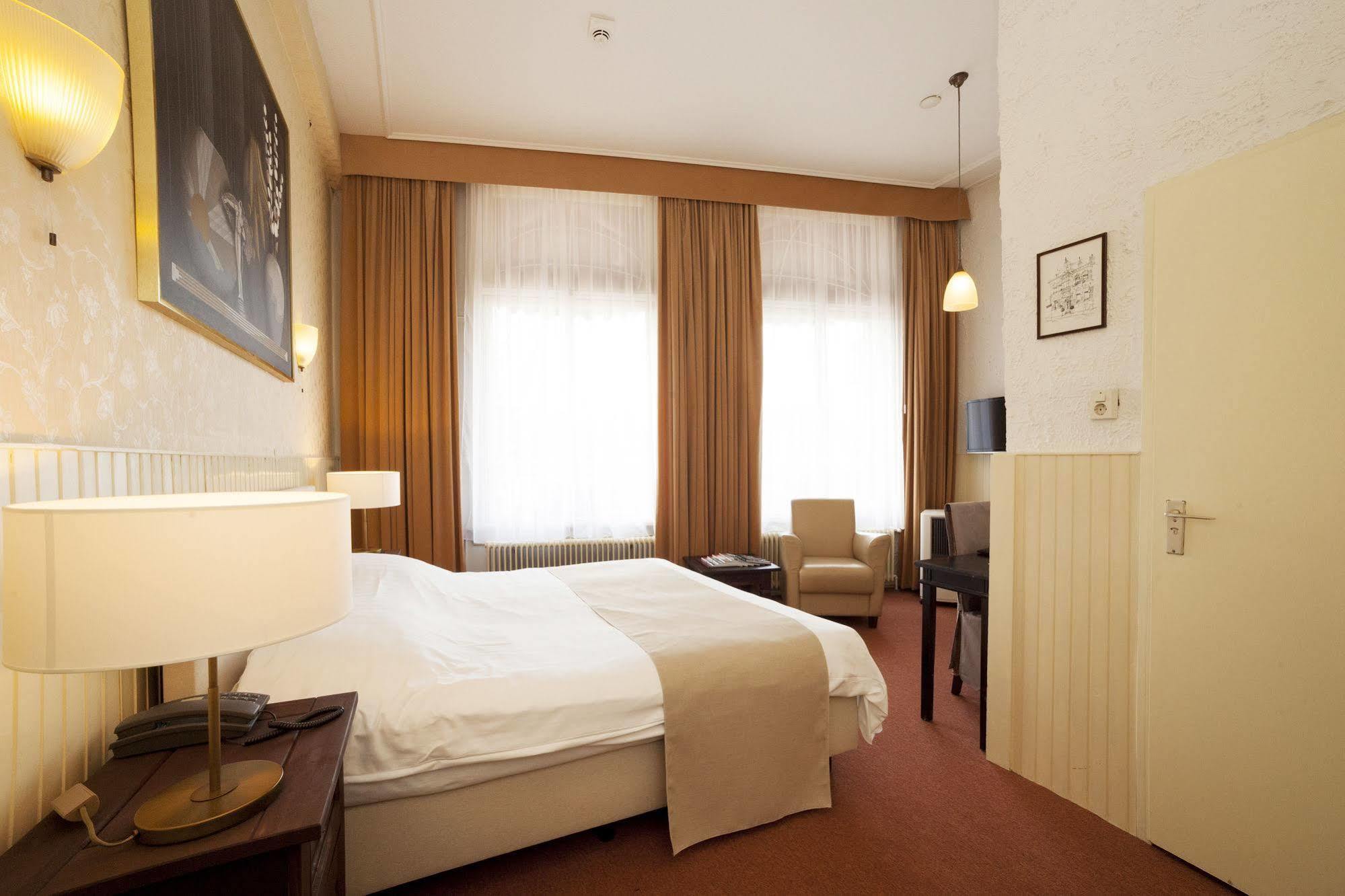 Hotel Dordrecht Zewnętrze zdjęcie