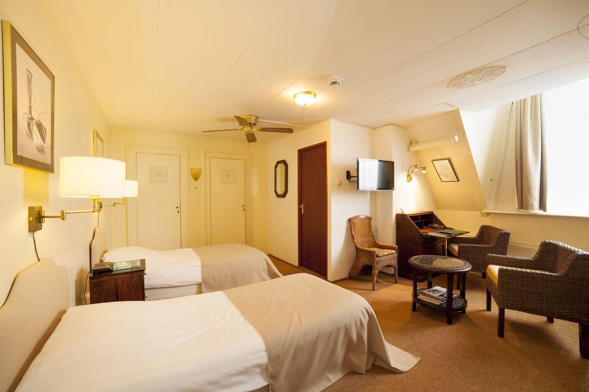 Hotel Dordrecht Zewnętrze zdjęcie